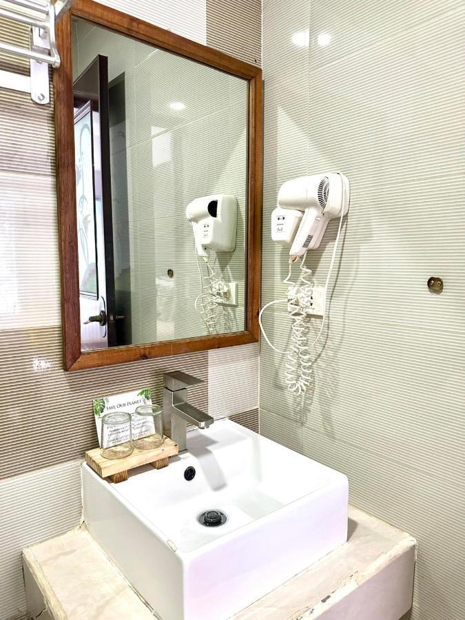 Dengi Inn Эль-Нидо Экстерьер фото